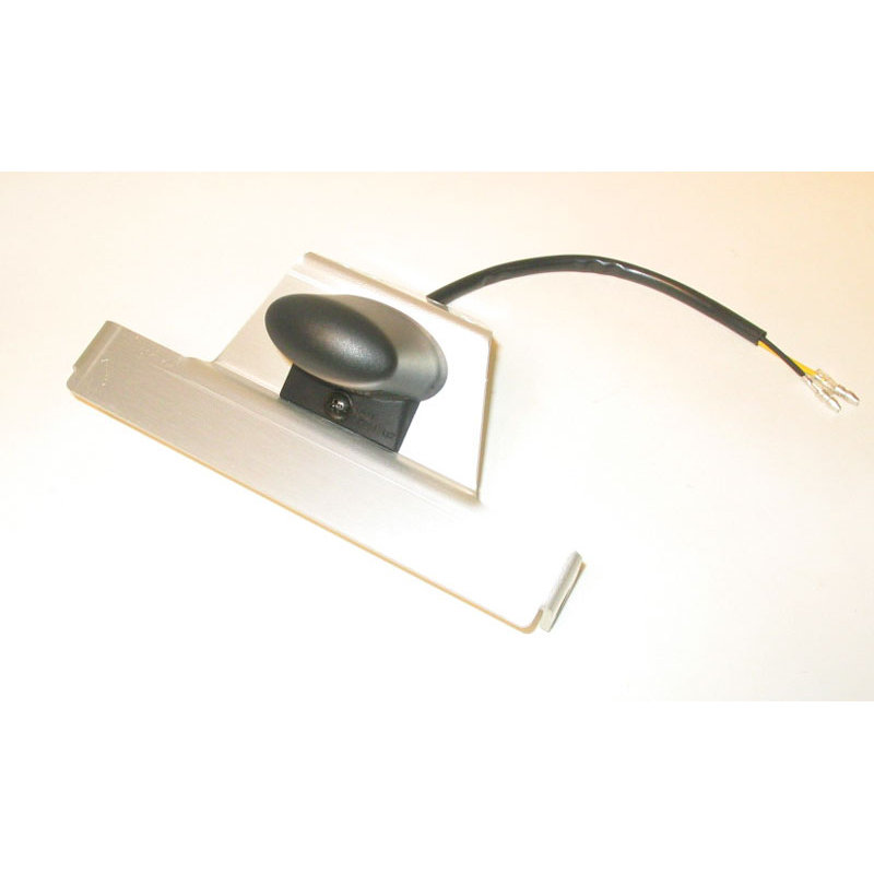 Support de plaque standard avec oeillets