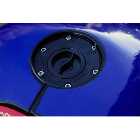 Aprilia quick release fuel cap