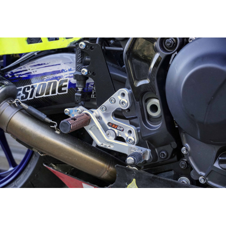 YAMAHA MT09 S2 GP rear sets