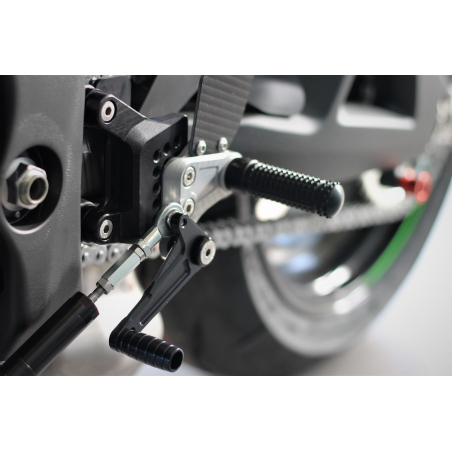 Commandes reculées MG BIKETEC Kawasaki ZX-10R
