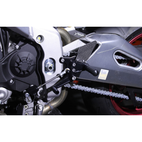 Rear sets MG BIKETEC Aprilia RSV4