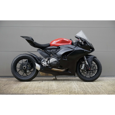 Libérez le potentiel de course : Ensemble complet de carénage racing S2 CONCEPT pour Ducati Panigale V2