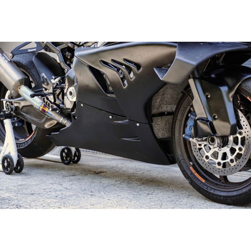 Bmw M1000RR from 2023 S2CONCEPT fiberglass racing bellypan