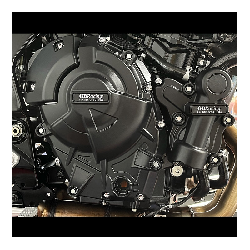 Protection de carter pompe a eau Racing Suzuki GSX-8S