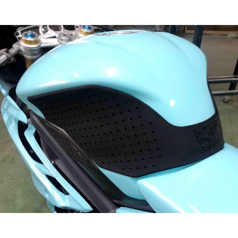 Kit grip de réservoir ZAS racing TRIUMPH STREET TRIPLE 765