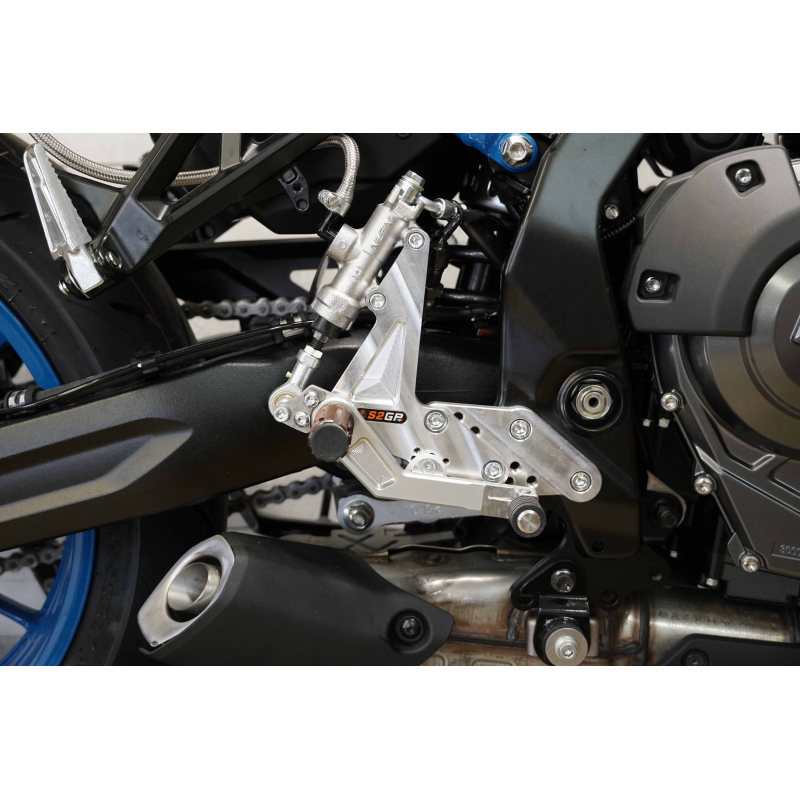 SUZUKI GSX8-S/R S2 GP rear sets
