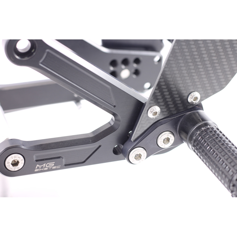 Rear set Yamaha R1 race