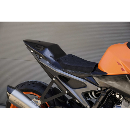 KTM 990 Duke racing tail unit