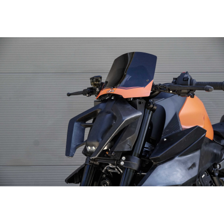 Personnalisez votre KTM 990 DUKE avec la Plaque Numéro S2 CONCEPT