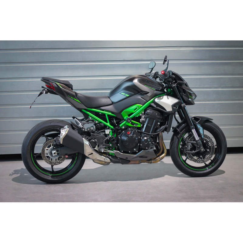 Support de plaque Kawasaki Z900 a partir de 2025