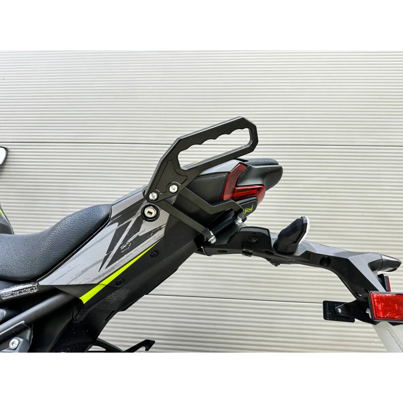 Poignées passager arrière Kawasaki Z900 a partir de 2025