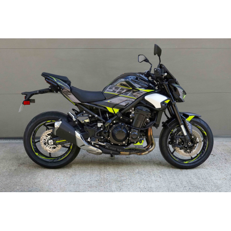 Kawasaki Z900 Motorcycle Graphics – RADIKAL 2025 Ready to Apply Kit