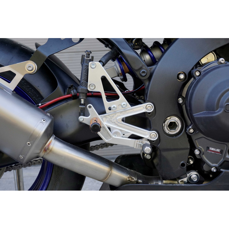YAMAHA R9 S2 GP rear sets