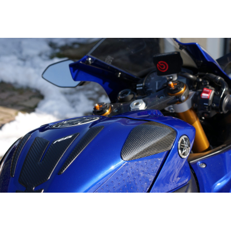 Carbon Fiber Tank Pad - Yamaha R6 2017/26