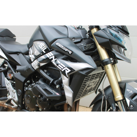 SUZUKI GSR 750 Crash Top pads - 5