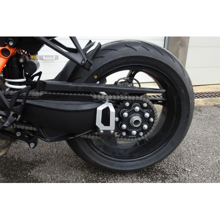 DENT DE REQUIN KTM SUPERDUKE 1290  - 2