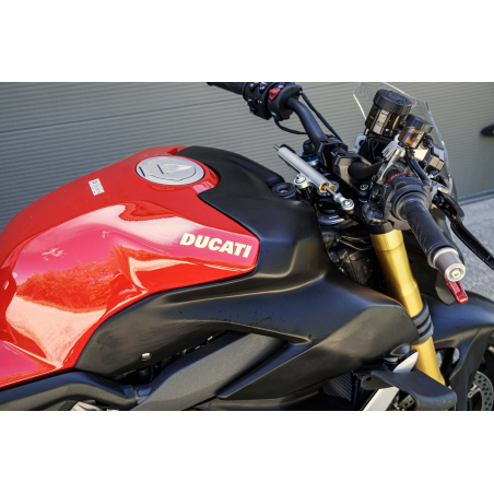 DUCATI STREETFIGTER V4 2020-21 Fiberglass Racing Fuel Tank Cover for Motorcycle Competition
