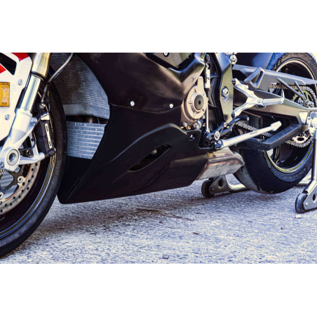 Bmw S1000RR fiberglass racing bellypan
